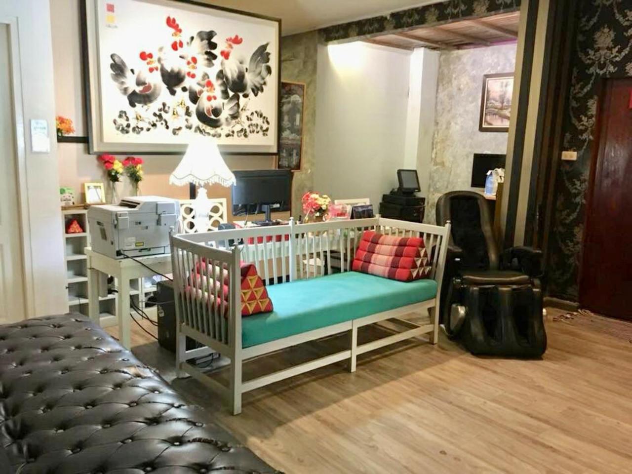 First 1 Boutique Hostel At Sukhumvit 1 Bangkok Exteriér fotografie